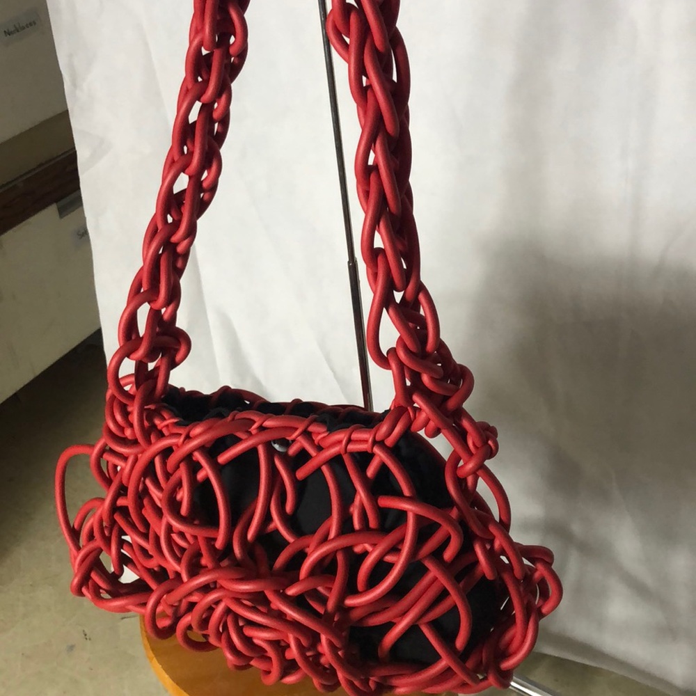 Red Neoprin Handbag - Picture 2 of 2